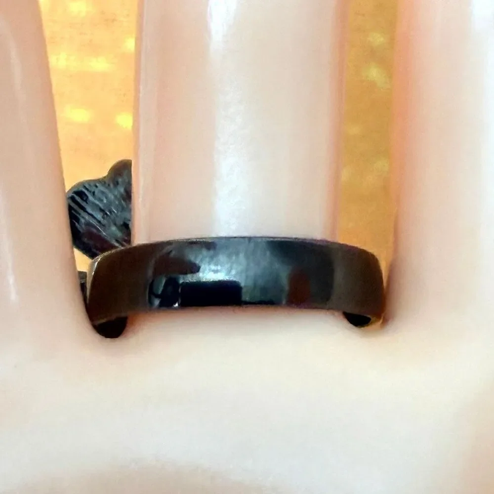 Kenneth Jay Lane KJL Adjustable Crystal Flower Cocktail Ring Gunmetal